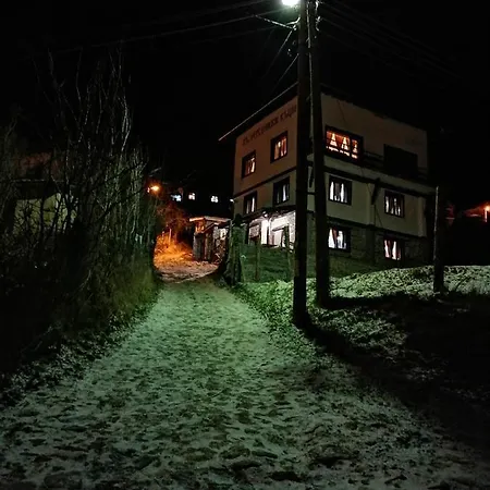 Vazrozhdenski Kashti * Manastir
